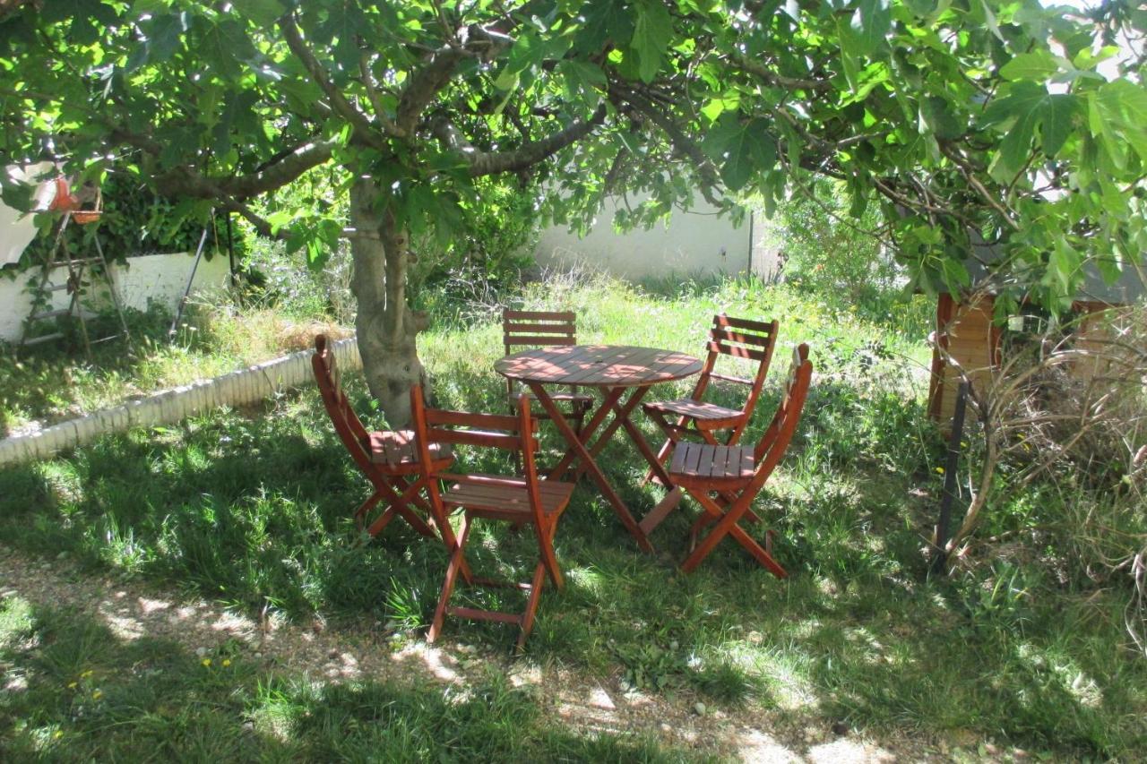 Les Pucines T2 Bas De Villa Six-Fours-les-Plages Camera foto